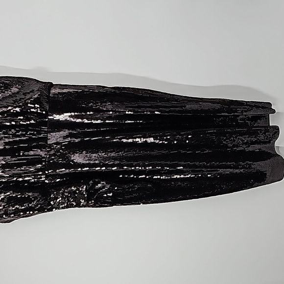 Express Sequined Midi Dress Capped Sleeves Oxblood - Picture 9 of 17